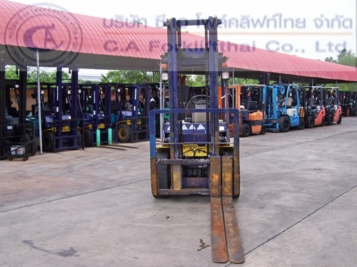 ขาย รถโฟล์คลิฟท์ KOMATSU รุ่น FD30T-12