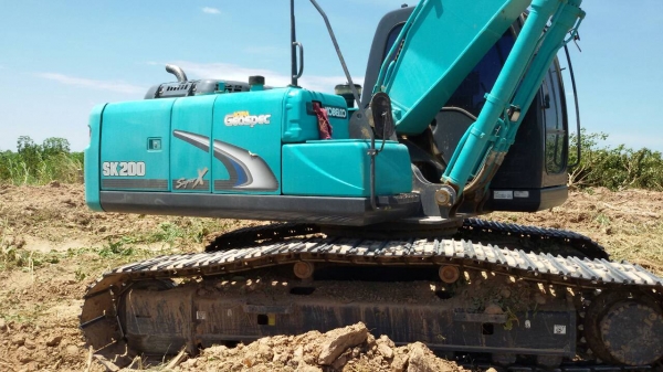 ขายรถแบคโฮ KOBELCO SK200-8 YN12 super X เอกสารอินวอย 2517 ชม.ราคา 2700000