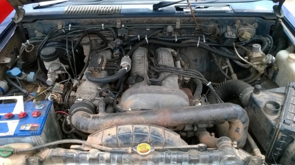 ขาย NISSAN BIG M ปี1995/2538 จอโค้ง วางเครื่อง SR20 ติดแก๊ส NGV คัสซีสวย หน้าเดิม สีบางเดิม ทะเบียนพร้อมโอน