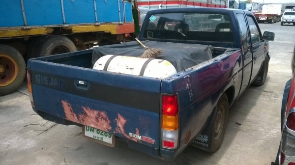 ขาย NISSAN BIG M ปี1995/2538 จอโค้ง วางเครื่อง SR20 ติดแก๊ส NGV คัสซีสวย หน้าเดิม สีบางเดิม ทะเบียนพร้อมโอน