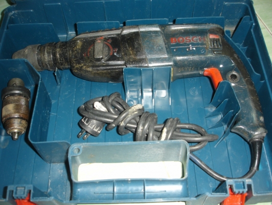 ขายสว่านโรตารี่ Bosch รุ่น GBH 2-26 DFR(800W.)ถอดเปลี่ยนหัวได้