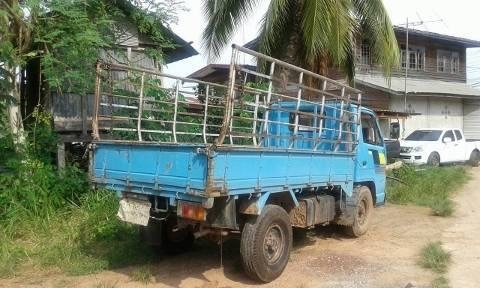 ขาย 4 ล้อ ISUZU ห้างแท้ เครื่อง 4JB1 88 แรงม้าแน่นไม่หลวม คัสซีสวยตลอดเส้น เสริมแหนบพร้อมบรรทุก ยางเต็ม ทะเบียนเต็มพร้อมโอน