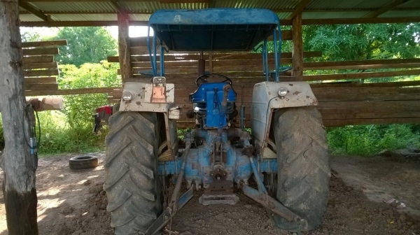 ขายรถไถ FORD 6600 T5 อุปกรณ์มีผานดันหน้า ผาน 3 และผาน 7 เอกสารเล่มทะเบียนครบ ราคาคุยกันได้ครับ ขายรถไถ FORD 6600 T5 อุปกรณ์มีผานดันหน้า ผาน 3 และผาน 7 เอกสารเล่มทะเบียนครบ ราคาคุยกันได้ครับ