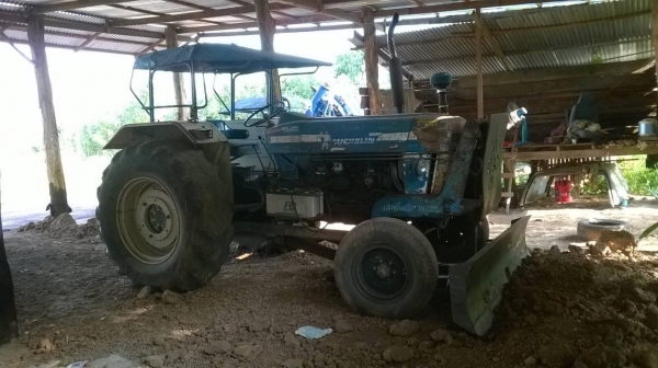 ขายรถไถ FORD 6600 T5 อุปกรณ์มีผานดันหน้า ผาน 3 และผาน 7 เอกสารเล่มทะเบียนครบ ราคาคุยกันได้ครับ ขายรถไถ FORD 6600 T5 อุปกรณ์มีผานดันหน้า ผาน 3 และผาน 7 เอกสารเล่มทะเบียนครบ ราคาคุยกันได้ครับ