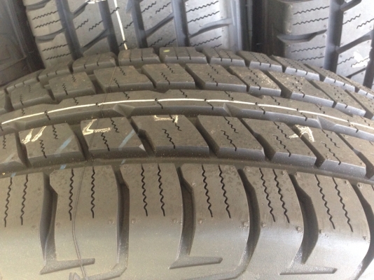 ยาง FALKEN WILDPEAK 245 70 16 ปี15 เส้นล่ะ 3,000. ราคาคุ้มสุดๆ ยาง FALKEN WILDPEAK 245 70 16 ปี15 เส้นล่ะ 3,000. ราคาคุ้มสุดๆ