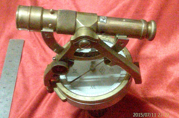 กล้องสำรวจโบราณ หายาก