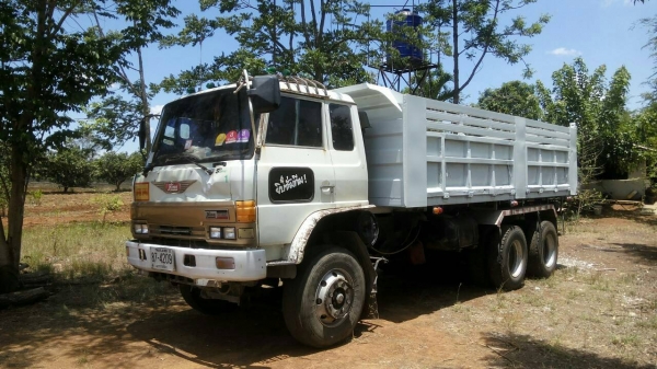 ขายด่วนครับ รถพ่วง HINO SUMO 226 ดั้ม KC และ ศามมิตร รถสวยพร้อมใช้ครับ