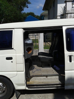 ขายรถตู้ L300 สวยๆๆเดิมๆๆ 77000