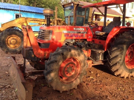 ขายรถไถคูบูต่า M 900 สภาพเดิมๆ