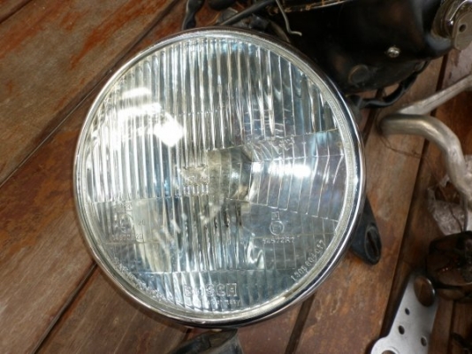 ต้องการขายอะไหล่รถ BMW  R75/6