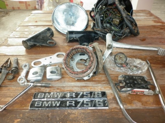 ต้องการขายอะไหล่รถ BMW  R75/6