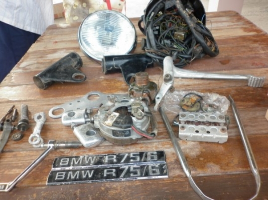 ต้องการขายอะไหล่รถ BMW  R75/6