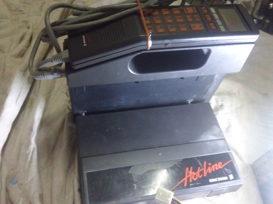 มือถือ รุ่นกระเป๋าหิ้ว มือถือ รุ่นกระเป๋าหิ้ว