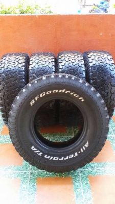 ยาง bf all 31 x 10.5 r15 สวยๆ 5 เส้นครับ ยาง bf all 31 x 10.5 r15 สวยๆ 5 เส้นครับ