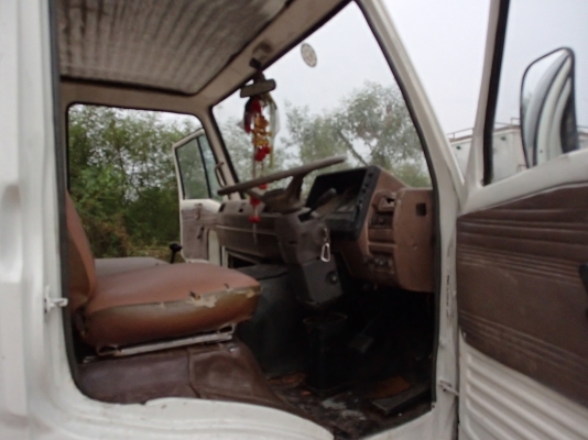 เทนเลอร์ KM500 เปรี่ยนหัวลงเล่มเครื่องดีบันไดไฮโดริด   (ด่วนขายตัด 280000 ก่อน 20 กด.58 เท่านั้นครับ)