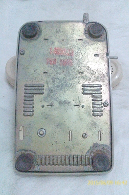 โทรศัพท์หมุน ITT 1975 สีครีม