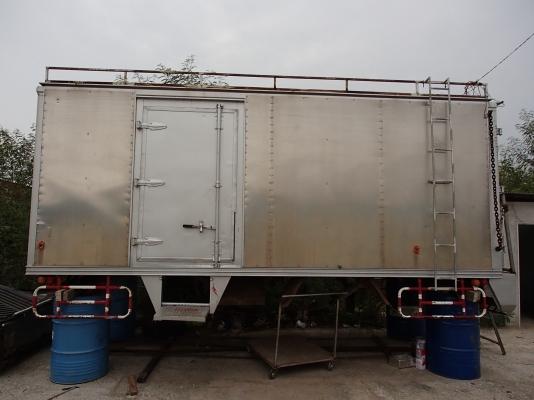 ขายตู้แห้งใหม่ๆสวยๆครับยาว 5.20 ม. 2.20 ม. ถอดจากสมอเงิน