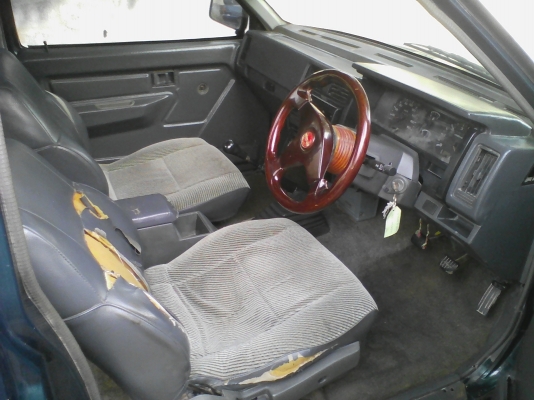 ขายBIG M แค็บ ปี95 69000บาท แอร์หนาว