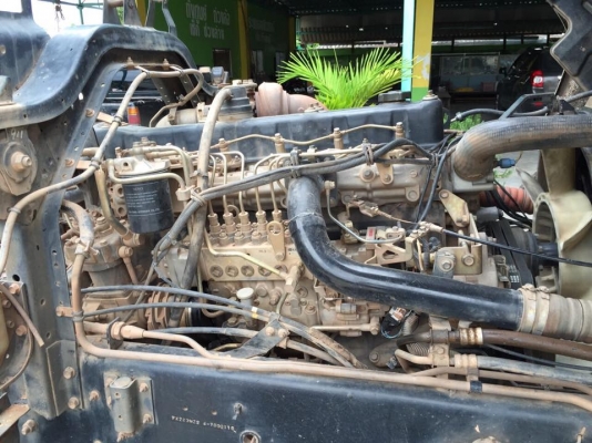 รถ 10 ล้อดั้ม 270 แรง สภาพสวยเดิมๆ ห้างแท้ สาดสีกระบะดั้ม สวยปี 2548