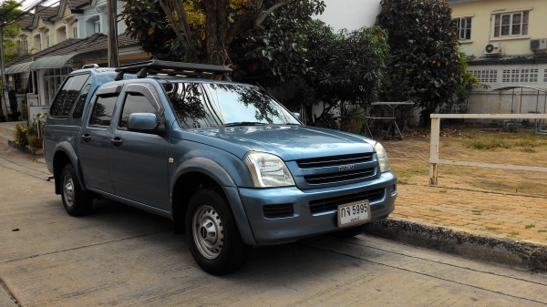 ขายizusu cab4 ปี2006 เครื่องJ ออโต้ Lpg หัวฉีด