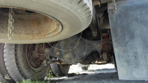 รถบรรทุกน้ำมัน/ Hino KT925 เครื่อง HO7C เทอโบ เพลาเดียวบรรทุก 150,000 ลิตร