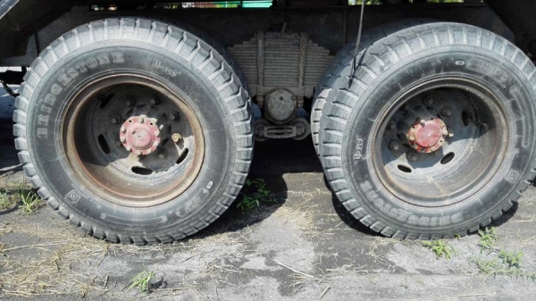 รถบรรทุกน้ำมัน/ Hino KT925 เครื่อง HO7C เทอโบ เพลาเดียวบรรทุก 150,000 ลิตร