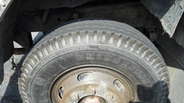 รถบรรทุกน้ำมัน/ Hino KT925 เครื่อง HO7C เทอโบ เพลาเดียวบรรทุก 150,000 ลิตร