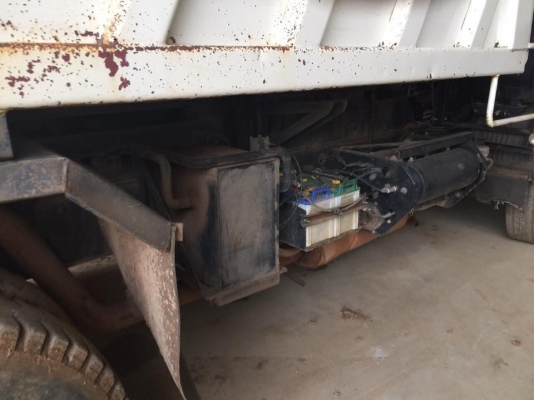 22 ล้อ แม่-ลูก 380 แรง ปี 2554 ยางสวย ไมล์แค่ 1.5 แสน รถมี 3 ชุดเลือกได้