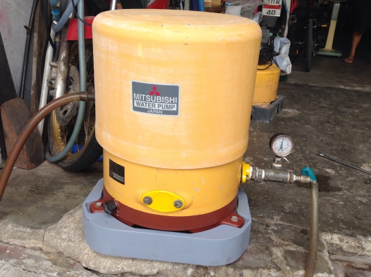 ขายปั้มน้ำอัตโนมัติ Mitsubishi 200W สภาพสวย ตรวจเช็คแรงดันเรียบร้อยแล้ว ไม่มีรั่วซึม พร้อมใช้งาน