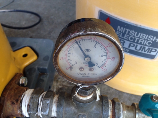 ขายปั้มน้ำอัตโนมัติ Mitsubishi 100W สภาพสวย ตรวจเช็คแรงดันเรียบร้อยแล้ว ไม่มีรั่วซึม พร้อมใช้งาน