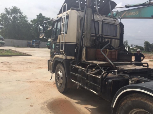 10 ล้อหัวลาก 2 เพลา 320 แรง SS2VJB-10867 เครื่อง P11C รถสภาพดี สวยดี เก็บงานนิดๆก็สวย