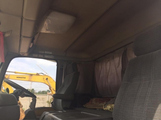 10 ล้อหัวลาก 2 เพลา 320 แรง SS2VJB-10867 เครื่อง P11C รถสภาพดี สวยดี เก็บงานนิดๆก็สวย