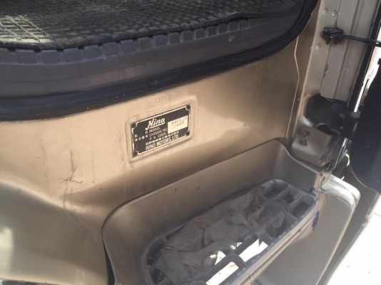 10 ล้อหัวลาก 2 เพลา 320 แรง SS2VJB-10867 เครื่อง P11C รถสภาพดี สวยดี เก็บงานนิดๆก็สวย