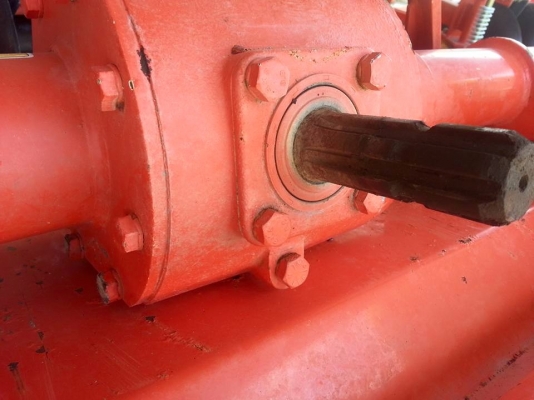 โรตารี่ตราช้างRX220H ใบใหม่ ยอยปั่นใหม่