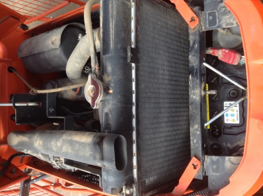 ขายรถไถB2420