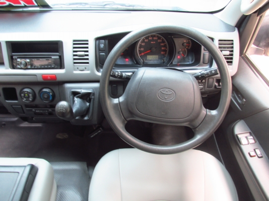 TOYOTA HIACE COMMUTER 2.5D4D ปี2012  ราคา 879,000 บาท
