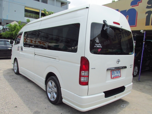 รถตู็มือสอง เกียร์ออโต้ ติดLPG แต่เต้มๆ แสง สี เสียง ทีวีTV24&quot; สไลดไฟฟ้า