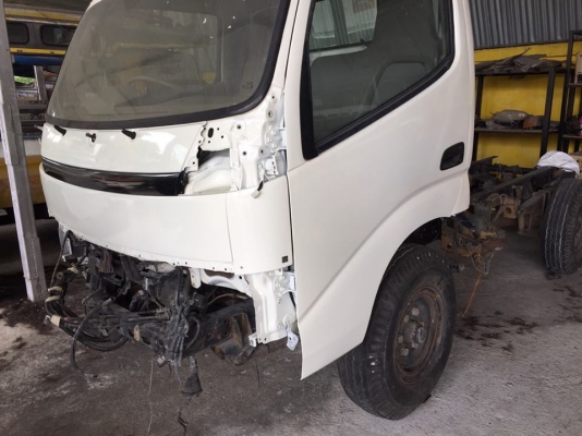 ขายรถ สี่ล้อใหญ่ hino dutro wu301r,wu301 ขายรถ สี่ล้อใหญ่ hino dutro wu301r,wu301