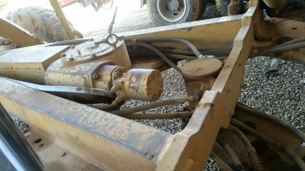 ขายรถเกรด CAT 140 G 5 MD3757 เอกสารเล่มทะเบียน ราคา 2500000