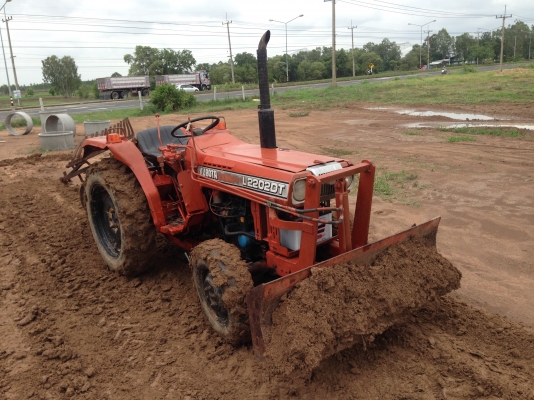 ขายรถไถKUBOTA L2002DT (ราคา 75,000 บาท)มีภาพวีดีโอ เครื่องดี สภาพพร้อมใช้งาน ยางสภาพ80\% พร้อมอูปกรณ ขายรถไถKUBOTA L2002DT (ราคา 75,000 บาท)มีภาพวีดีโอ เครื่องดี สภาพพร้อมใช้งาน ยางสภาพ80\% พร้อมอูปกรณ