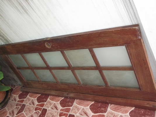 ขายประตูไม้สัก 1 บาน