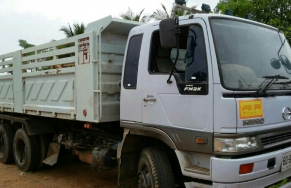 สิบล้อแม่ลูกพ่วง HiNO FM 2K NMD~260 แรง 2 เพา สภาพดีพร้อมใช้งาน เล่มทะเบียนพร้อมโอน ราคาต่องรองได้ ครับ รถอยู่ จ.มหาสารคาม