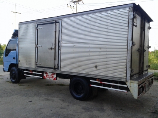 ขายแล้ว !!! ISUZU NPR 120 ตู้แห้ง ยาว 5เมตร จดปี 39
