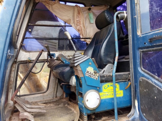 ขายรถแบคโฮ KOBELCO SK200-/// เอกสารเล่มทะเบียน ระบบไฟเต็ม ราคา 800000