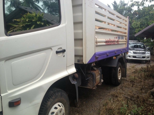 ขายรถบรรทุก 6 ล้อดัมพ์ HINO FC9J 175 แรงม้าปี 2556 ราคา 970000