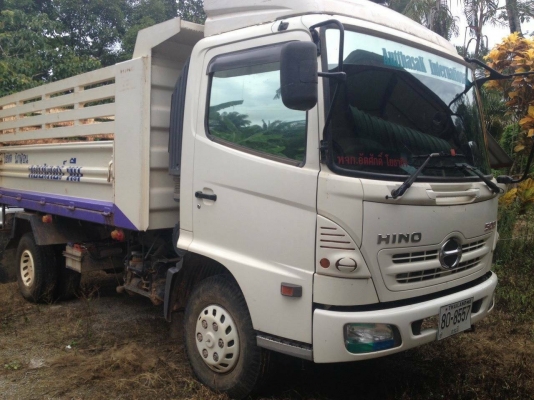 ขายรถบรรทุก 6 ล้อดัมพ์ HINO FC9J 175 แรงม้าปี 2556 ราคา 970000