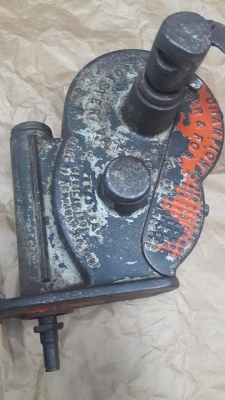 เครื่องมือมือโบราณ