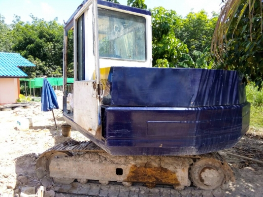 ขายรถแบคโฮ KOMATSU PC60-5 ราคา 300000