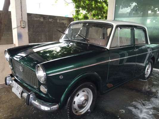 รถโบราณสวยมาก หายาก น่าสะสม