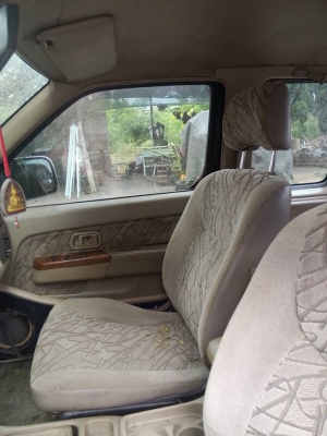 หัวเก๋ง นิสสัน ฟอนเทีย สภาพสวยๆอุปกรณ์ ครบๆ